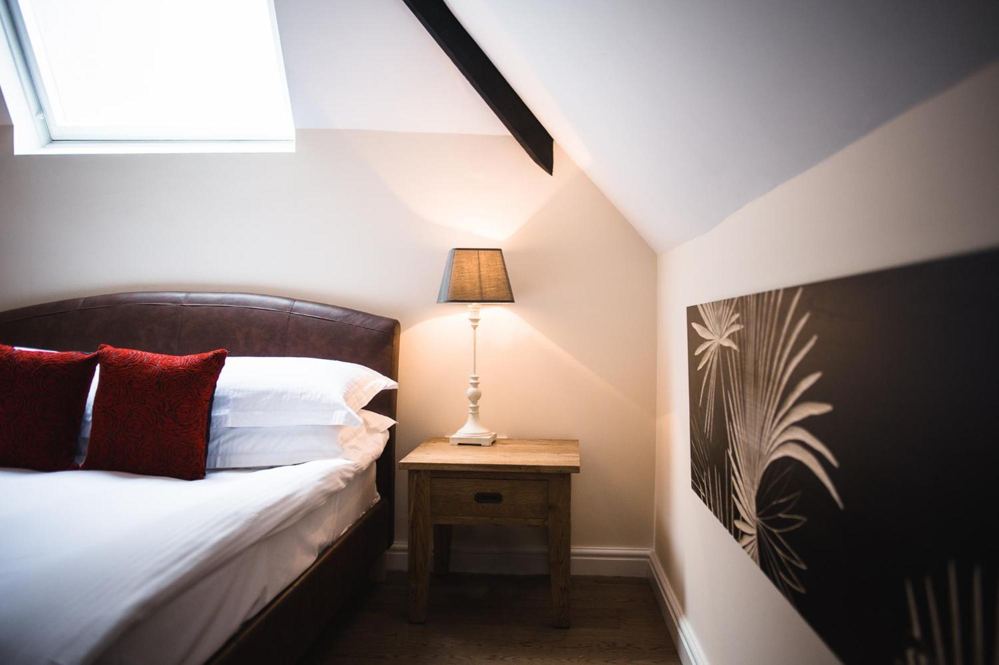 Romneys Apartments & Suites Kendal Kamer foto
