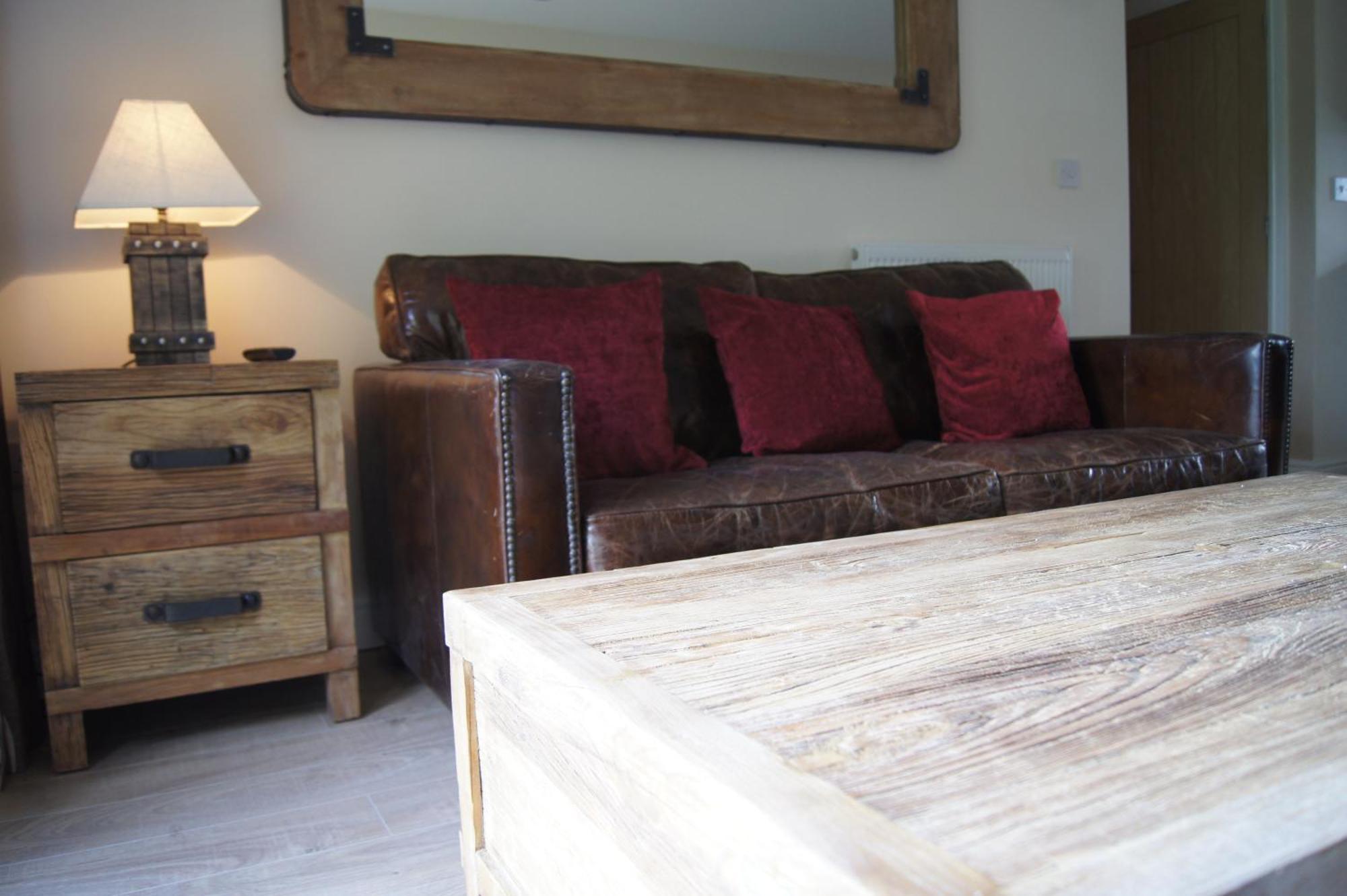 Romneys Apartments & Suites Kendal Kamer foto